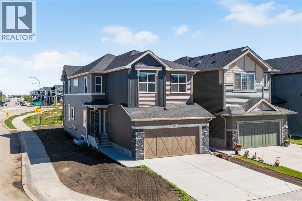 215 Sora Terrace SE photo 2