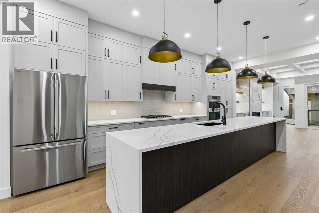 1810 19 Avenue NW photo 10