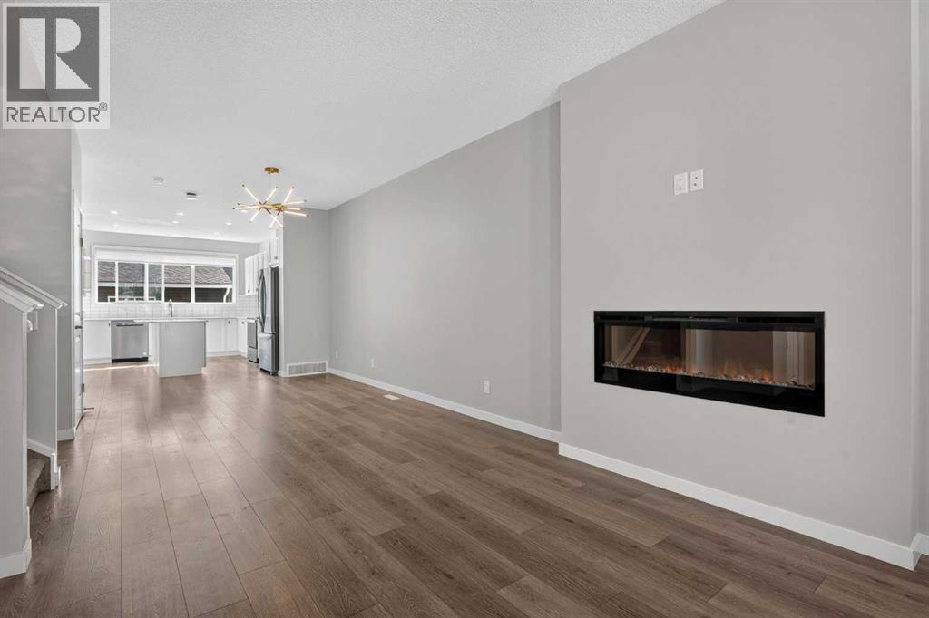 97 Legacy Glen Place SE photo 5