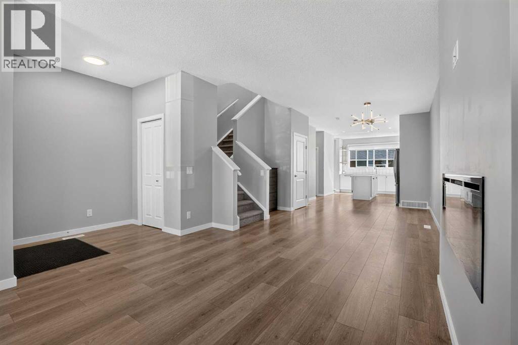 97 Legacy Glen Place SE photo 6