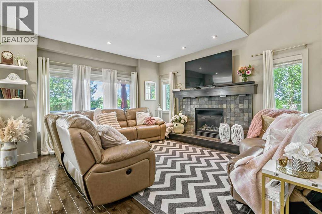 315 Mahogany Court SE photo 8