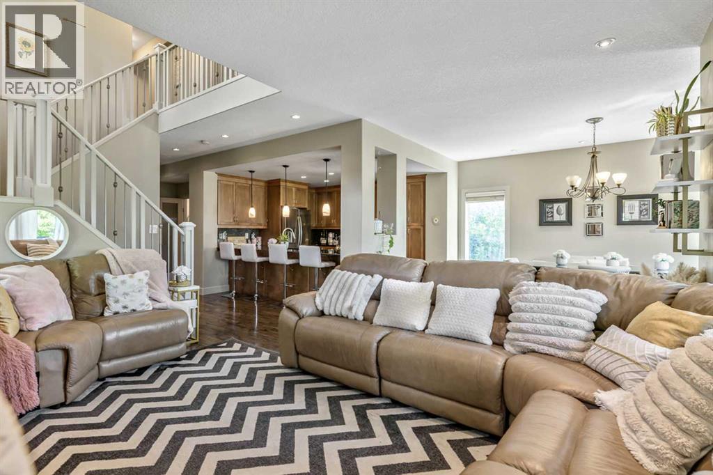 315 Mahogany Court SE photo 9